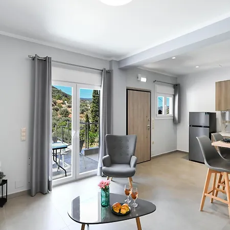 Ionian Edge 4*